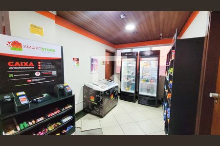 Apartamento para alugar com 180m², 1 quarto e sem vagaMercado