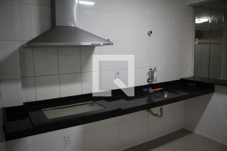 Cozinha  de apartamento para alugar com 2 quartos, 74m² em Parque Turistas, Contagem