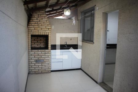 Apartamento para alugar com 74m², 2 quartos e 1 vagaÁrea de serviço 