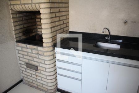 Apartamento para alugar com 74m², 2 quartos e 1 vagaÁrea de serviço 