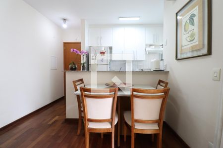 Sala/Cozinha de apartamento à venda com 2 quartos, 54m² em Pompeia, São Paulo