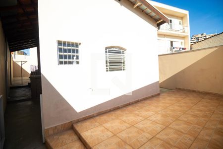 Casa à venda com 146m², 3 quartos e 2 vagasQuintal