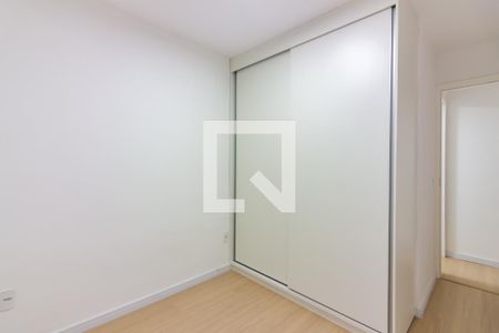 Quarto 1 de apartamento para alugar com 2 quartos, 46m² em Mutinga, Osasco