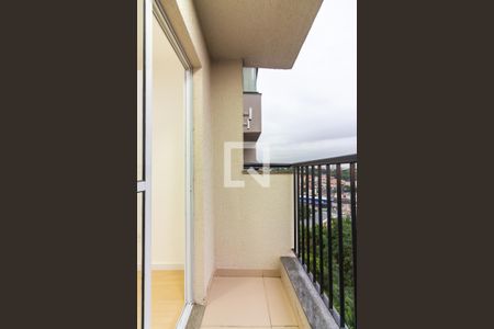 Sacada de apartamento para alugar com 2 quartos, 46m² em Mutinga, Osasco