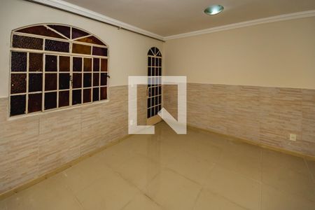 Sala de casa à venda com 5 quartos, 110m² em Santa Amelia, Belo Horizonte