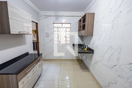 Cozinha de casa para alugar com 4 quartos, 110m² em Santa Amelia, Belo Horizonte