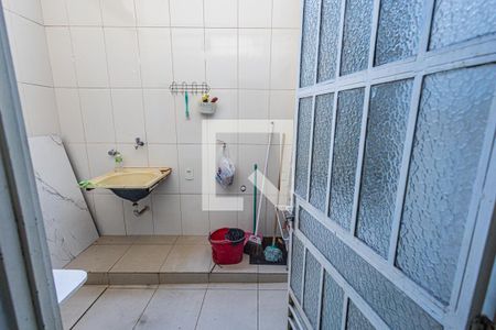 Casa para alugar com 110m², 3 quartos e 1 vagaÁrea de serviço