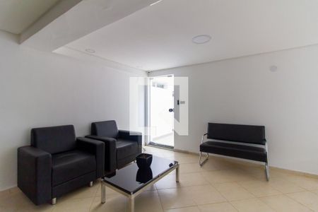 Apartamento à venda com 71m², 2 quartos e 1 vaga Apartamento à venda com 71m², 2 quartos e 1 vagaHall social