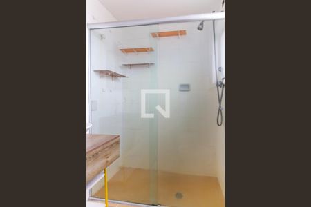 Apartamento à venda com 71m², 2 quartos e 1 vaga Apartamento à venda com 71m², 2 quartos e 1 vagaBanheiro