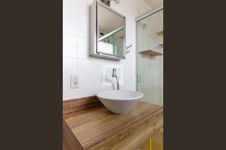 Apartamento à venda com 71m², 2 quartos e 1 vaga Apartamento à venda com 71m², 2 quartos e 1 vagaBanheiro