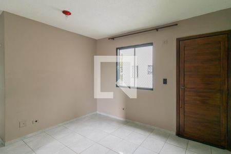 Sala de apartamento para alugar com 2 quartos, 40m² em São Roque, Guarulhos