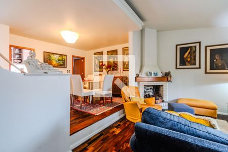 Sala de casa à venda com 4 quartos, 230m² em Partenon, Porto Alegre