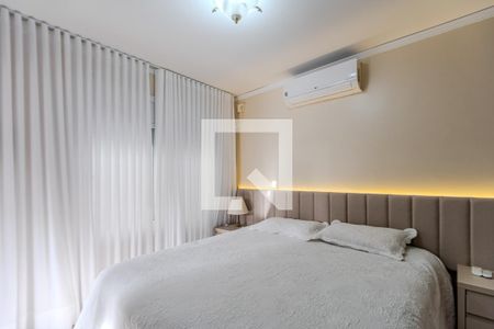 Casa à venda com 230m², 4 quartos e 4 vagasSuíte