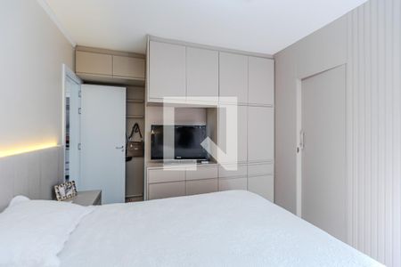 Casa à venda com 230m², 4 quartos e 4 vagasSuíte