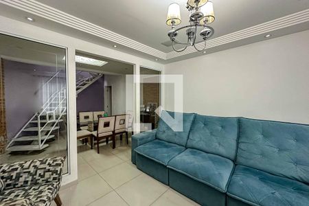 Sala de casa à venda com 2 quartos, 121m² em Vila Romero, São Paulo