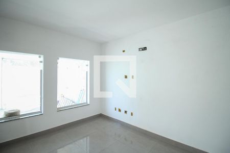 Sala de casa à venda com 3 quartos, 172m² em Vila Invernada, São Paulo