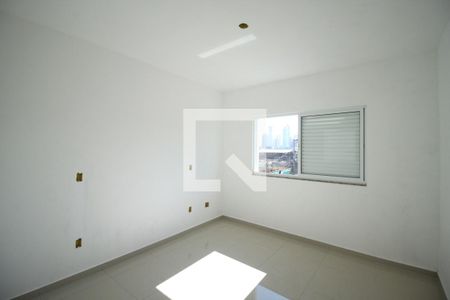 Casa à venda com 3 quartos, 172m² em Vila Invernada, São Paulo