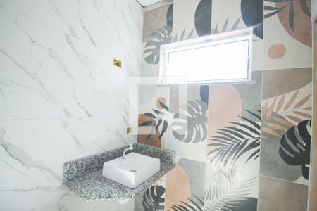 Casa à venda com 172m², 3 quartos e 2 vagasBanheiro 3