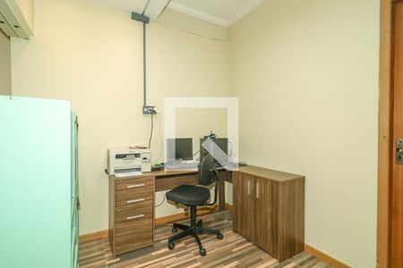Escritório de casa à venda com 3 quartos, 180m² em Rubem Berta, Porto Alegre