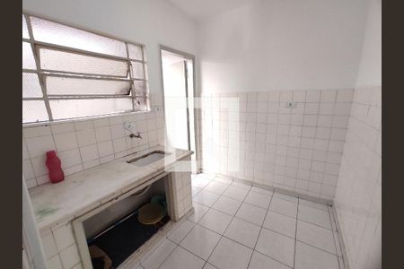 Cozinha de apartamento para alugar com 2 quartos, 52m² em Perdizes, São Paulo