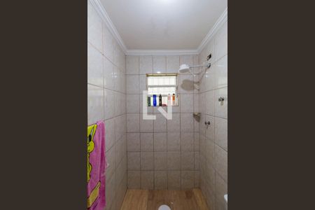 Banheiro de casa para alugar com 1 quarto, 60m² em Jardim Cotinha, São Paulo