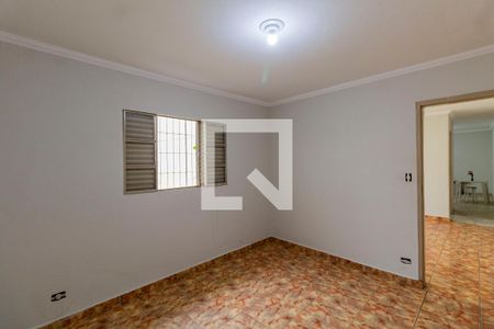 Quarto de casa para alugar com 1 quarto, 60m² em Jardim Cotinha, São Paulo