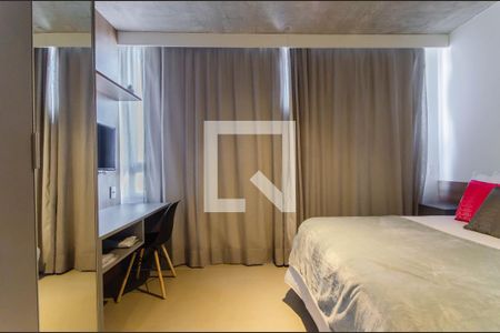 Sala/Quarto de kitnet/studio à venda com 1 quarto, 18m² em Vila Mariana, São Paulo