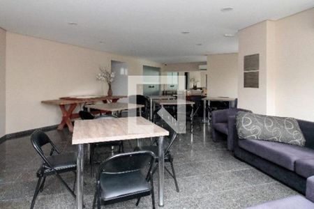 Apartamento à venda com 3 quartos, 74m² em Vila Isa, São Paulo