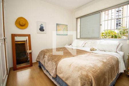 Suite, cama de casal  de apartamento à venda com 3 quartos, 113m² em Vila Nova Conceição, São Paulo