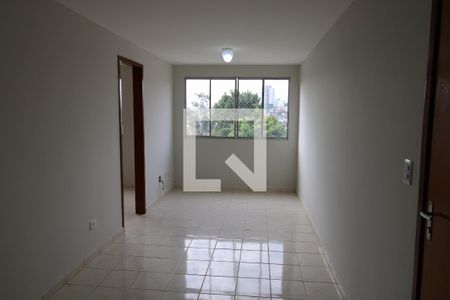 Sala de apartamento para alugar com 1 quarto, 48m² em V Leonidas Moreira, São Paulo