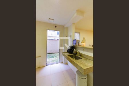 Apartamento à venda com 57m², 2 quartos e 1 vaga Apartamento à venda com 57m², 2 quartos e 1 vagaCozinha