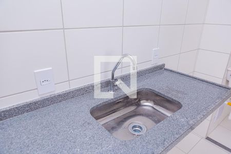 Cozinha e Área de Serviço de apartamento para alugar com 2 quartos, 33m² em Cidade Antônio Estevão de Carvalho, São Paulo
