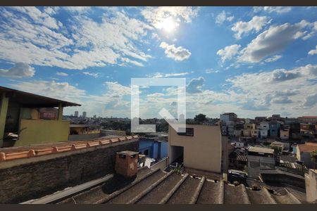 Vista de casa para alugar com 1 quarto, 80m² em Jardim Alzira Franco, Santo André