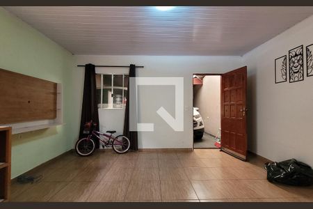 Sala de casa para alugar com 1 quarto, 80m² em Jardim Alzira Franco, Santo André