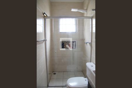 Casa à venda com 150m², 3 quartos e 2 vagasBanheiro social