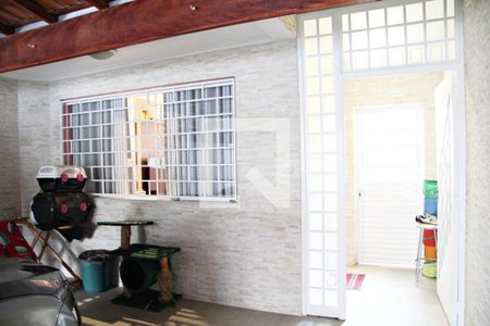 Casa à venda com 150m², 3 quartos e 2 vagasGaragem