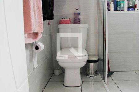 Casa à venda com 150m², 3 quartos e 2 vagasBanheiro da Suíte