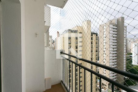 Varanda de apartamento à venda com 1 quarto, 48m² em Moema, São Paulo
