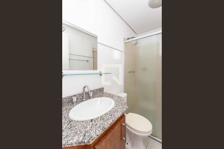 Banheiro de apartamento para alugar com 3 quartos, 70m² em Aclimação, São Paulo