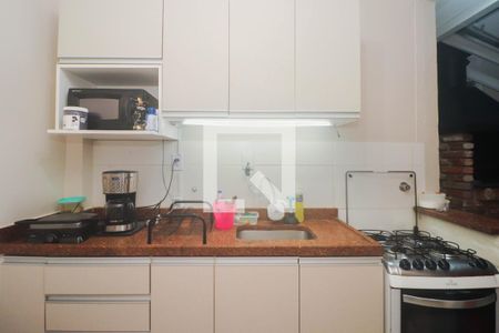 Apartamento à venda com 60m², 2 quartos e sem vagaCozinha e Área de Serviço