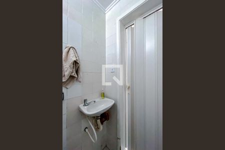 Apartamento para alugar com 120m², 3 quartos e sem vagaBanheiro