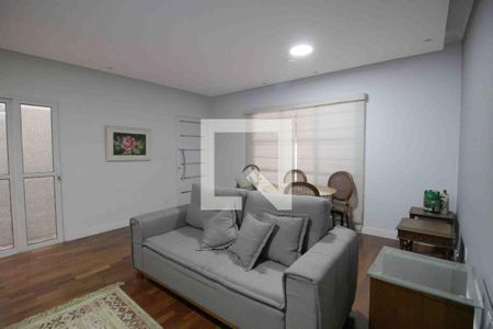 Sala de casa para alugar com 4 quartos, 177m² em Além Ponte, Sorocaba