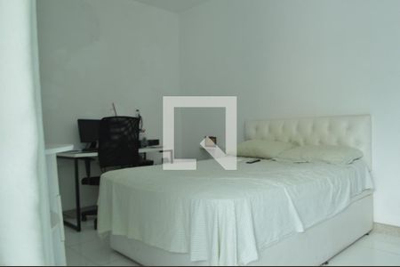 Suíte de casa de condomínio à venda com 3 quartos, 120m² em Taquara, Rio de Janeiro