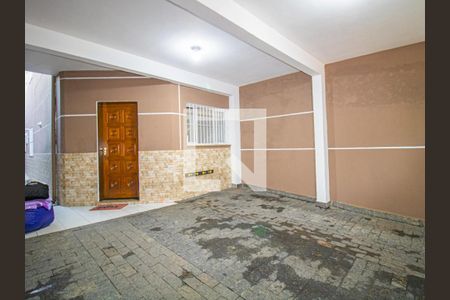 Casa à venda com 150m², 3 quartos e 2 vagasGaragem