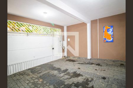Casa à venda com 150m², 3 quartos e 2 vagasGaragem