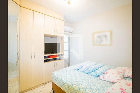 Casa à venda com 150m², 3 quartos e 2 vagasSuíte