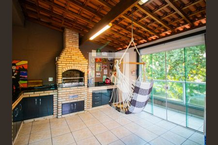 Casa à venda com 150m², 3 quartos e 2 vagasTerraço Gourmet