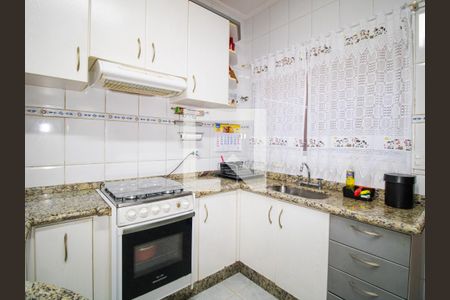 Casa à venda com 150m², 3 quartos e 2 vagasCozinha