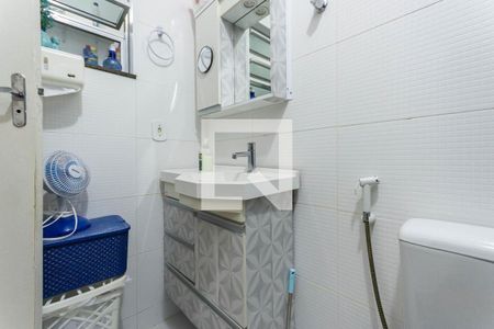 Apartamento à venda com 80m², 2 quartos e sem vagaBanheiro