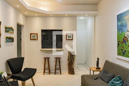 Sala  de apartamento para alugar com 2 quartos, 75m² em Copacabana, Rio de Janeiro